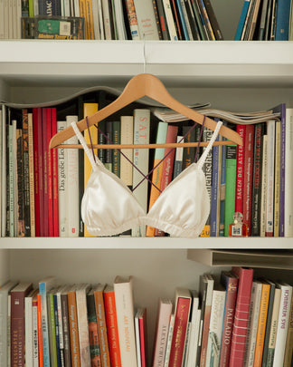 Booksmart silky bra – HEAP