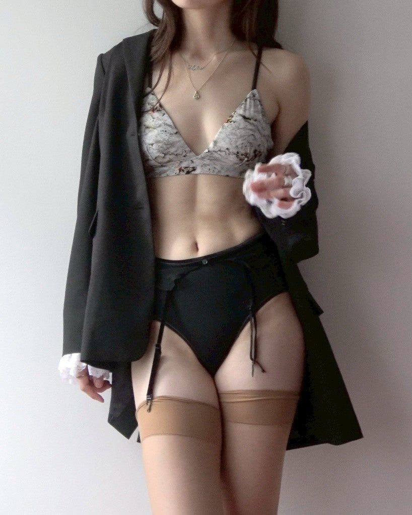 【001】Burning Lace bra