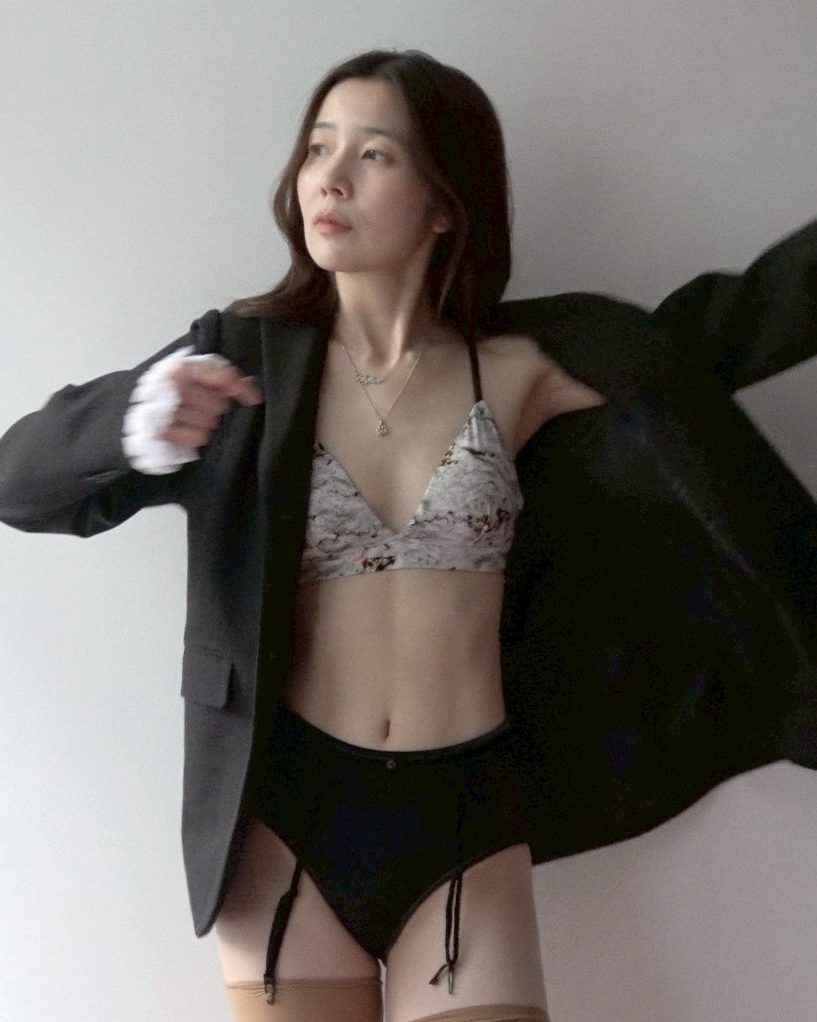 【001】Burning Lace bra